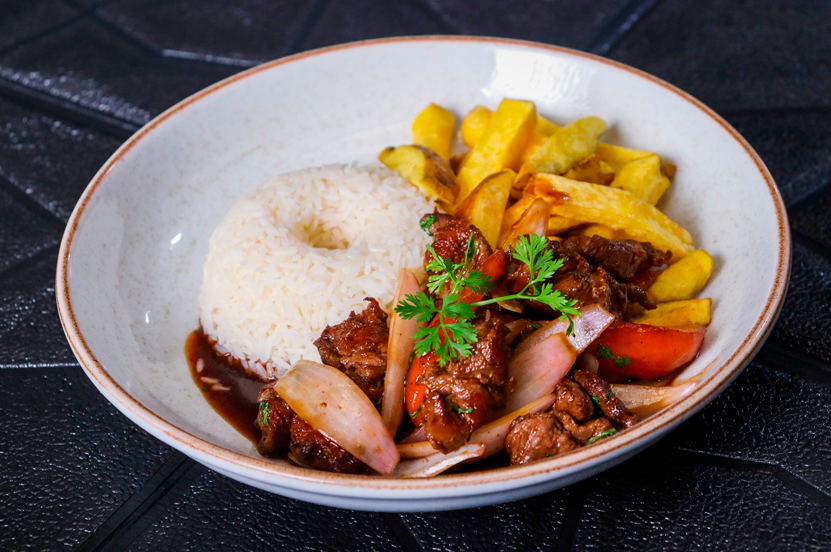 Lomo Saltado